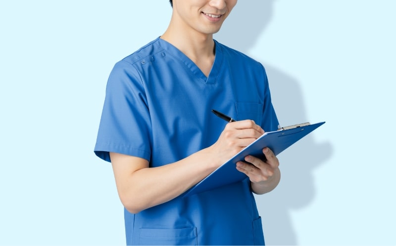 記入する医師